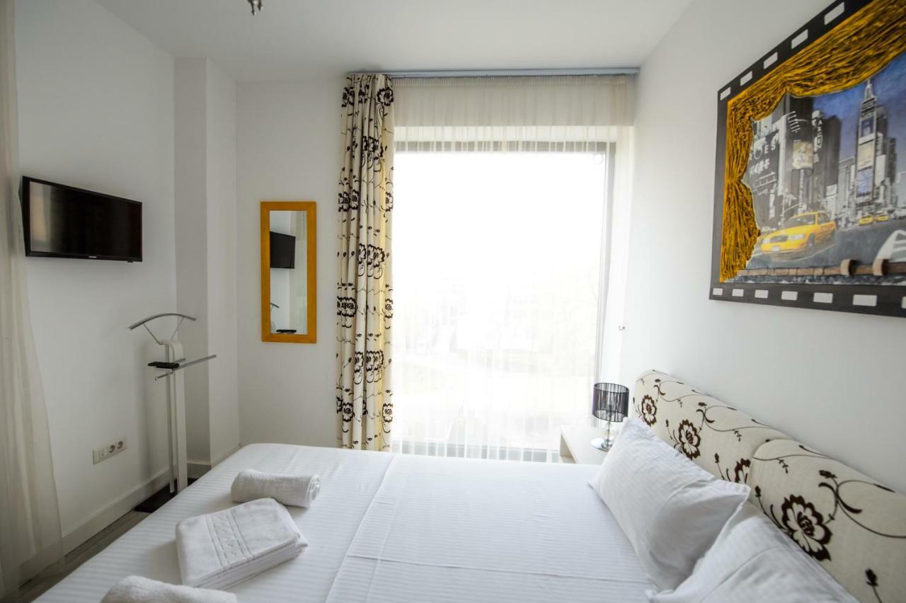 Blue Bike Seaview Apartment Mamaia Luaran gambar