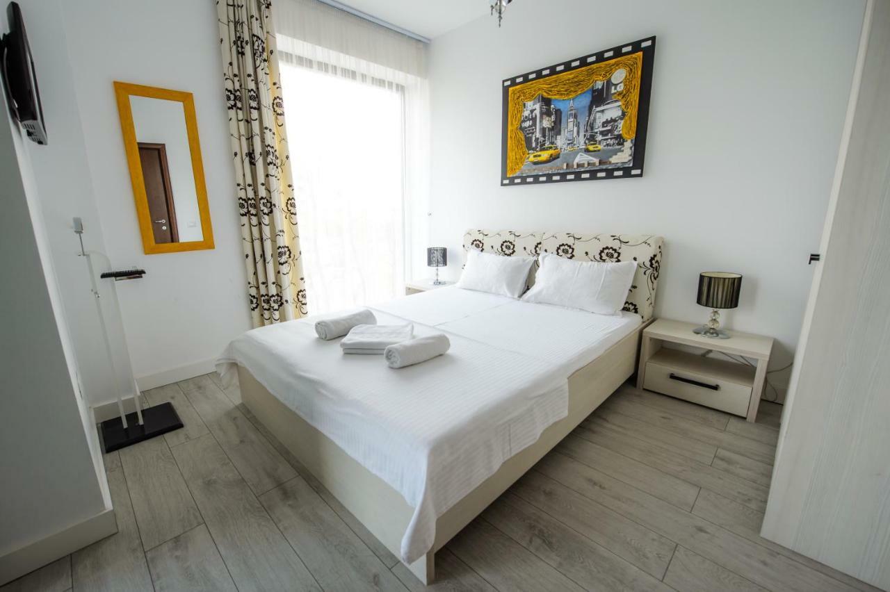 Blue Bike Seaview Apartment Mamaia Luaran gambar